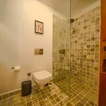 Alacati'da Saunali Jakuzili *