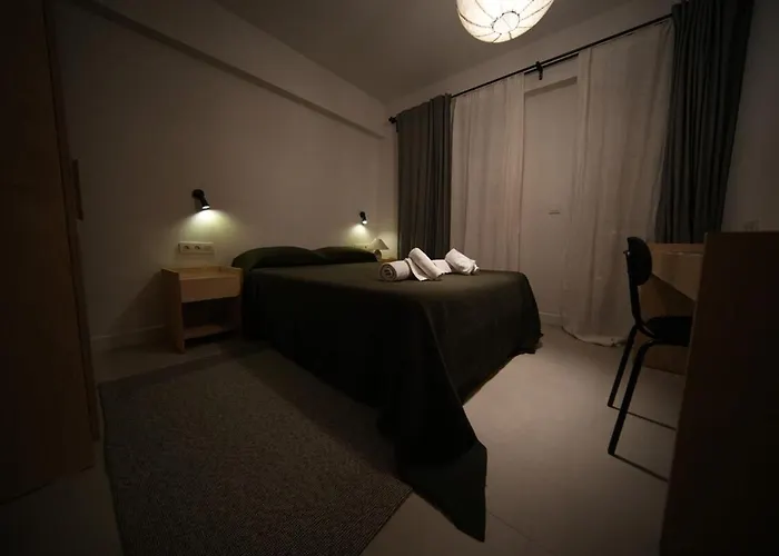 Alacati'da Saunali Jakuzili Cesme